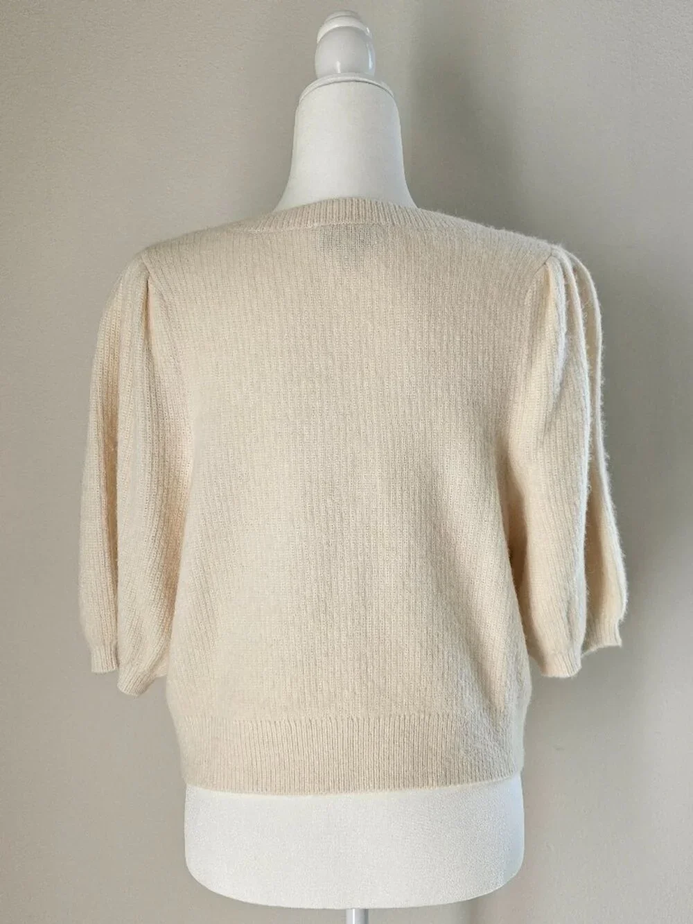 & Other Stories [NWOT] Sweetheart Neck Cardigan w/ Flower Buttons - L - Picture 4 of 16